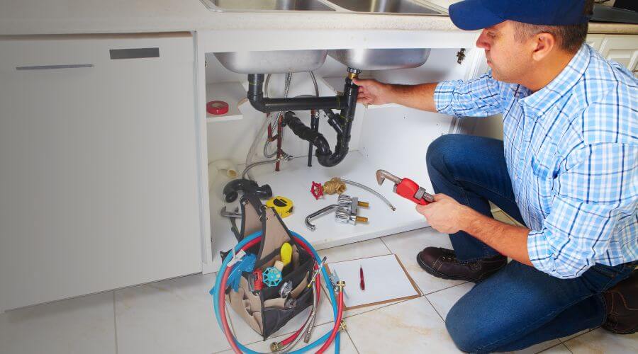 Expert burst pipe repair services in Chamberino, NM